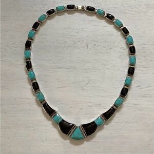 Vintage Taxco Mexico Turquoise and Onyx necklace 950 sterling silver